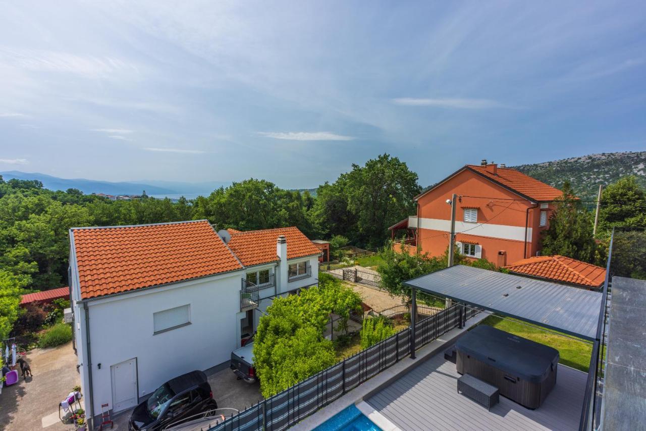 Villa Saric Bribir  Luaran gambar