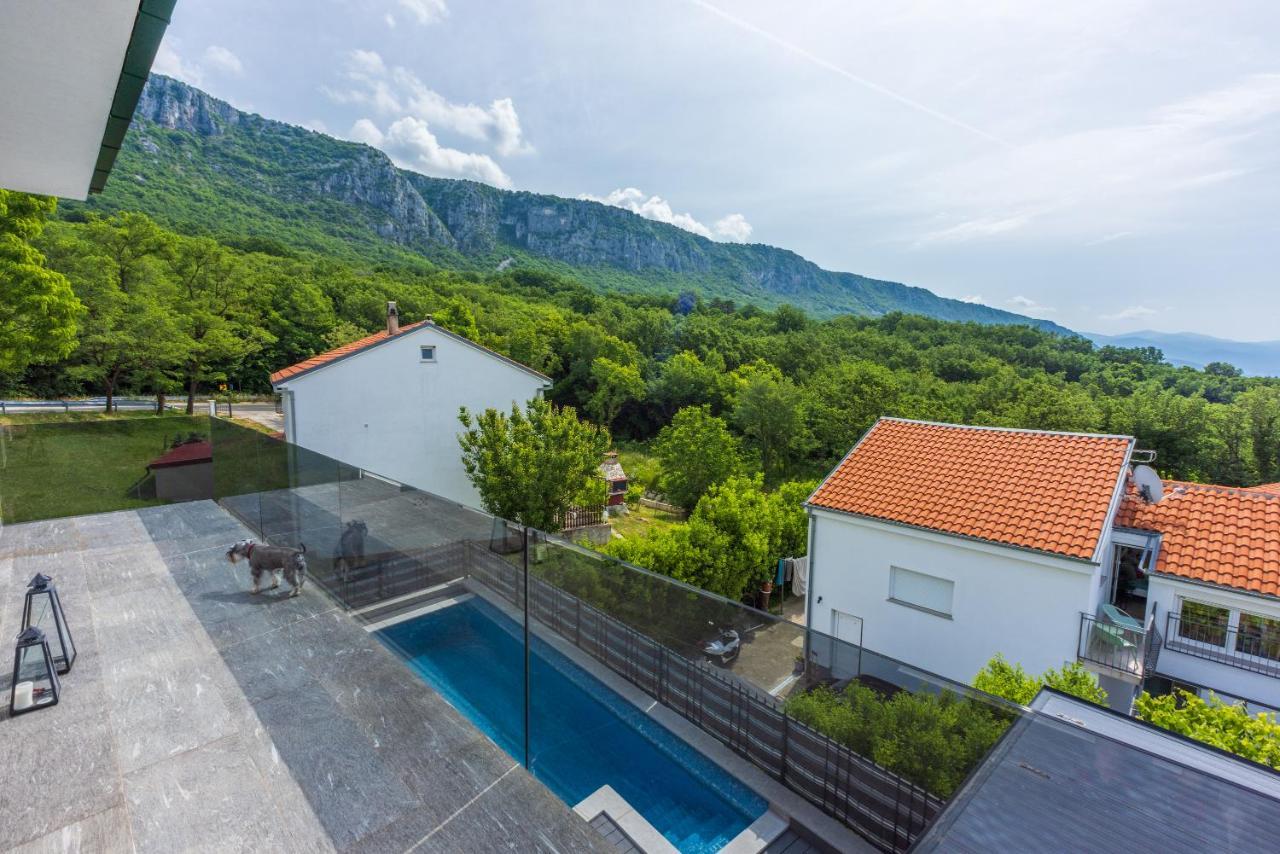 Villa Saric Bribir  Luaran gambar